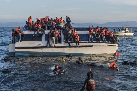 Syrians and Iraq refugees arrive at Skala Sykamias Lesvos Greece by Ggia licensed CC 4.0