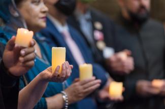 Candles are COP26 prayer vigil Glasgow Scotland. Pohot credit LWF Albin Hillertrt